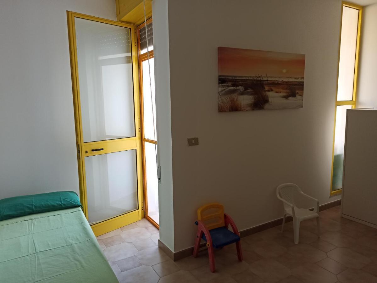 Casa Gialla Torre Pali Екстериор снимка